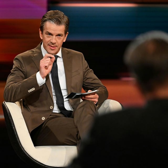 Markus Lanz hat besonders häufig Elmar Theveßen zu Gast.