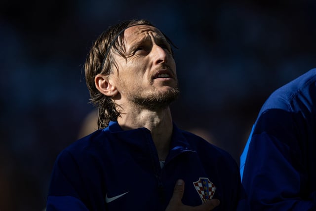 Modric llegó a Italia para firmar con Milan tras despedirse de Real Madrid