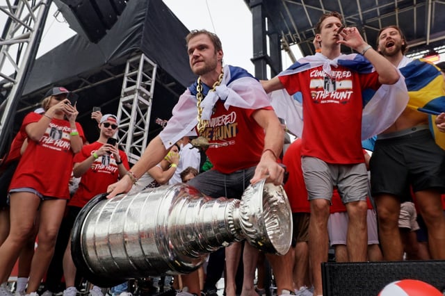 Florida Panthers center Aleksander Barkov holds the Stanley Cup during the team’s Championship Celebration on Sunday, June 30, 2024 at Fort Lauderdale beach. (John McCall/South Florida Sun Sentinel)