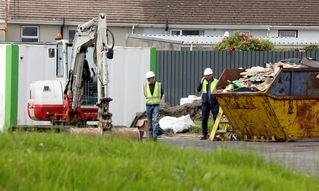 Les premières exhumations des 796 enfants enterrés sans sépulture entre 1925 et 1960 dans un foyer religieux en Irlande débutent ce lundi 14 juillet.