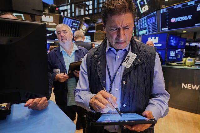 Las acciones argentinas retroceden este lunes 14 de julio de 2025