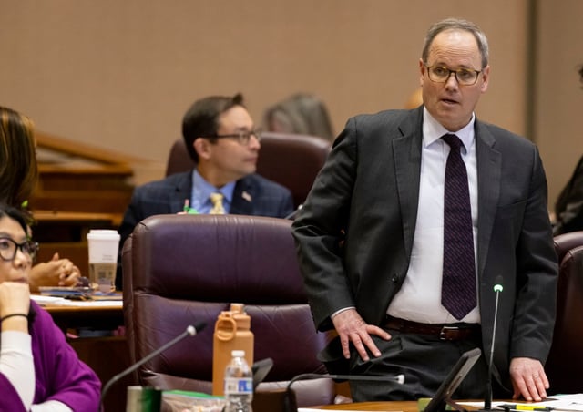Ald. Marty Quinn, 13th, participates in the City Council meeting held on Jan. 15, 2025, at City Hall. (Brian Cassella/Chicago Tribune)