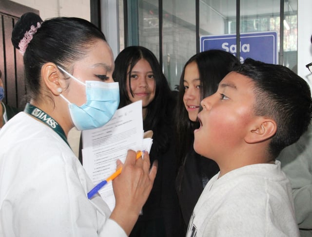 Más de 3 millones de estudiantes cuentan ya con su expedienté médico, con indicadores de salud y bienestar.