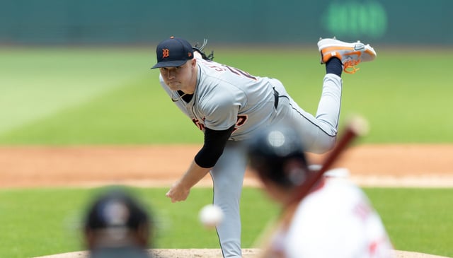 3BP6T75 Cleveland, United States. 06th July, 2025. Detroit Tigers Tarik Skubal (29) pitches in the first inning against the Cleveland Guardians at Progressive Field in Cleveland, Ohio on Sunday, July 6, 2025. The Tigers defeated the Guardians 7-2. Photo by Aaron Josefczyk/UPI Credit: UPI/Alamy Live News
