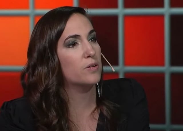 La doctora en Historia Camila Perochena en diálogo con Carlos Pagni en LN+