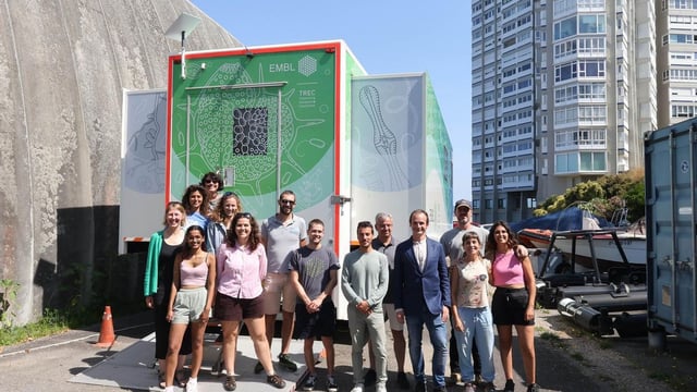 La Ecimat de Toralla acoge una campaña internacional en la que participan 40 investigadores y que incluye un laboratorio móvil puntero y único