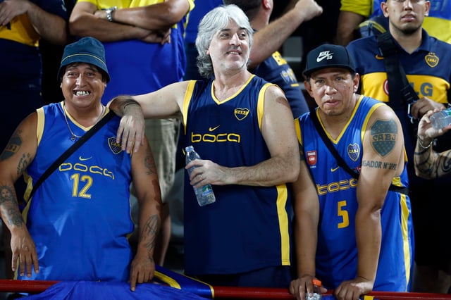 Rafael Di Zeo, referente de la hinchada de Boca Juniores, fue visto en la presentación de Leandro Paredes, mientras rige sobre él una restricción de ingreso a estadios