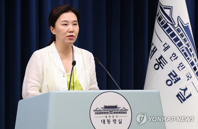 Presidential spokesperson Kang Yu-jung speaks during a press briefing at the presidential office in Seoul on July 15, 2025. (Yonhap) 