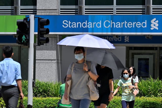 A view of the Standard Chartered bank in Singapore, May 3, 2023. REUTERS/Caroline Chia/File Photo
