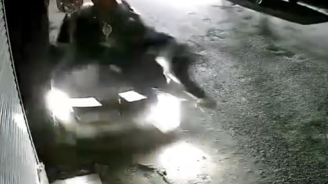 Four men injured in Karnataka after car veers on footpath after losing control