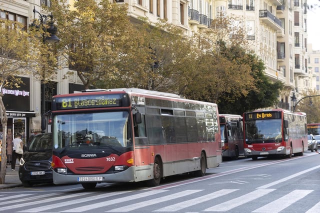 Línea de la EMT de València