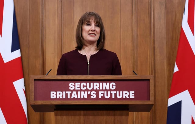 La ministra de Economía británica, Rachel Reeves.