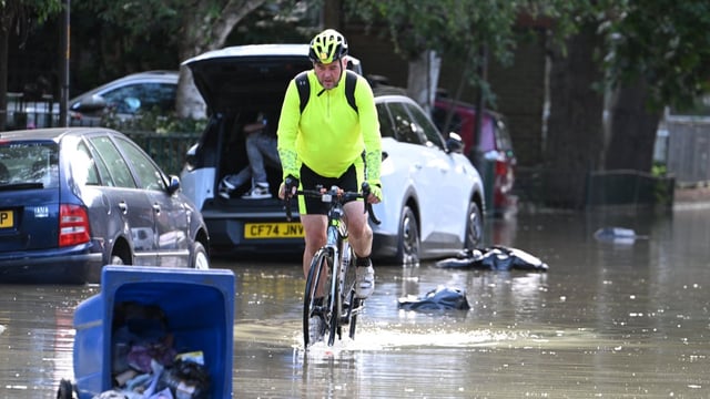 A cyclist tries his luck on Ilderton Road in south London