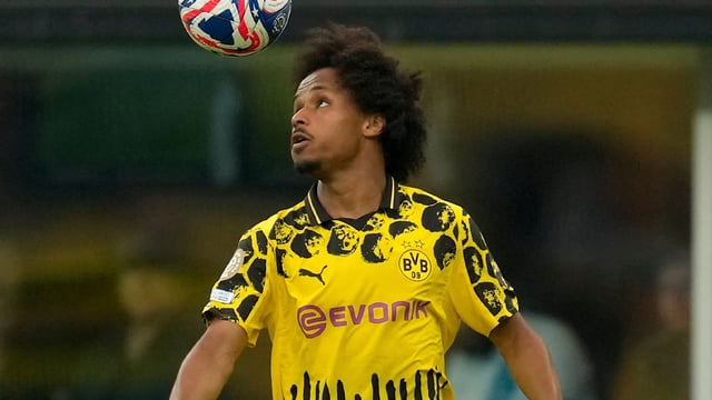Die Aufmerksamkeit, die BVB-Star Karim Adeyemi (23) erfährt, hat sich zuletzt drastisch erhöht.