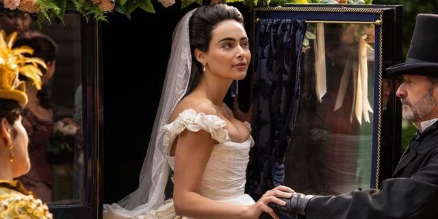 Aubri Ibrag as Lizzy in The Buccaneers