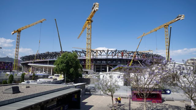 FBL-BARCELONA-STADIUM-CONSTRUCTION
