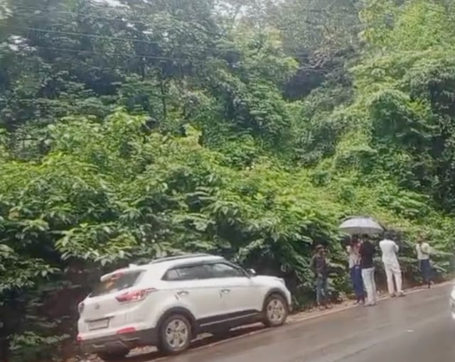 Whistleblower turns up to show alleged burial sites in Dharmasthala, cops don’t respond