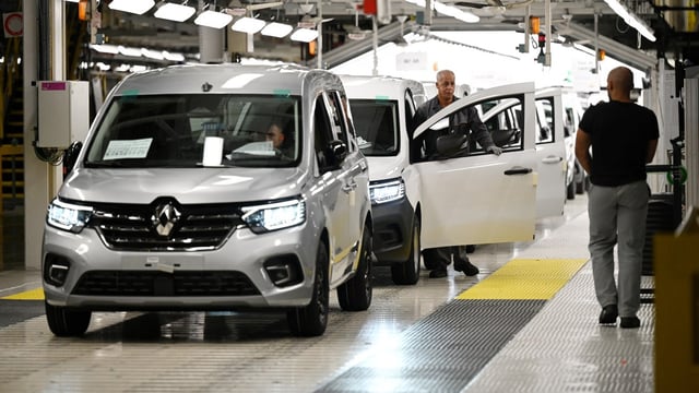 Renault said it would be strengthening its short-term cost-reduction plan following its underperformance in June