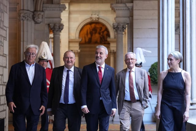 Joan Clos, Jordi Hereu, Jaume Collboni, Xavier Trias y Ada Colau.