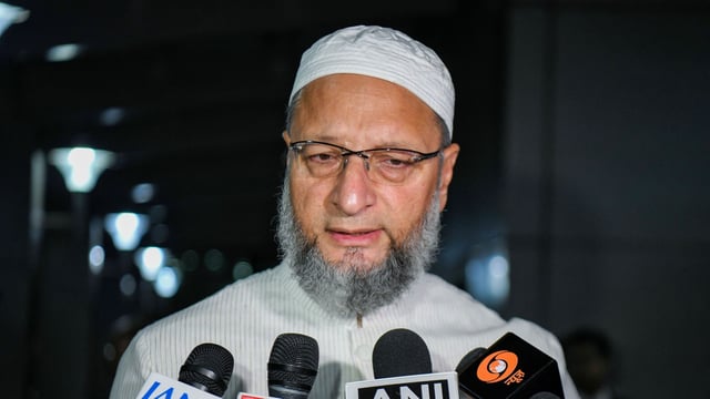 AIMIM MP Asaduddin Owaisi alleged that the Pahalgam terror attack is an example of PM Modi government's security lapse.