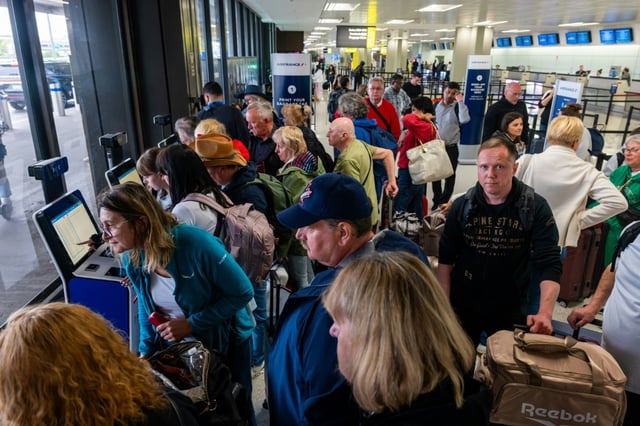 Staffing shortages hit United Airlines' Newark, New Jersey operation in May, but the carrier pointed to improvement in June