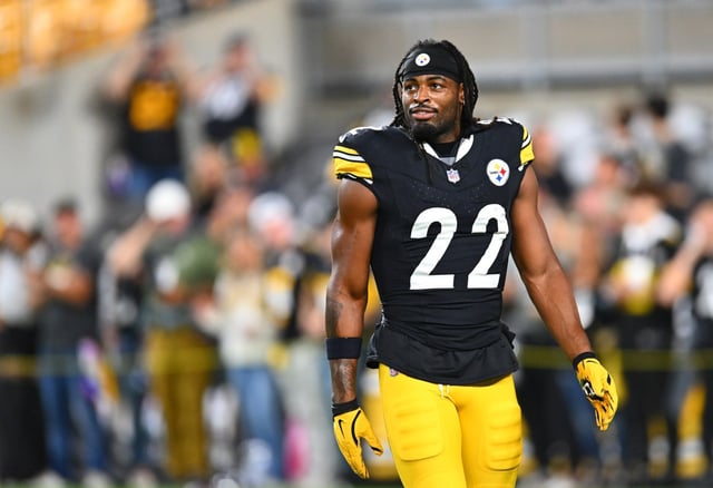 Running back Najee Harris of the Pittsburgh Steelers looks on before playing the Dallas Cowboys on Oct. 6, 2024, in Pittsburgh, Pa. (Photo by Joe Sargent/Getty Images)