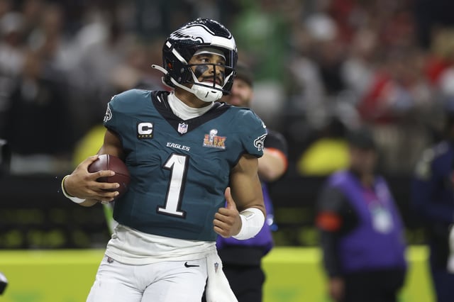 Jalen Hurts (1) of the Philadelphia Eagles runs the ball during Super Bowl LIX against the Kansas City Chiefs at Caesars Superdome on February 09, 2025, in New Orleans, Louisiana. The Eagles defeated the Chiefs 40-22