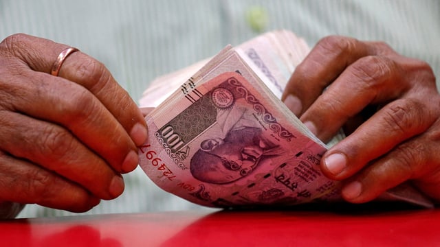UPI payments decline as vendors face GST pressure in Bengaluru.