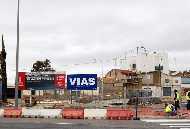Construcción de viviendas protegidas en Alicante.