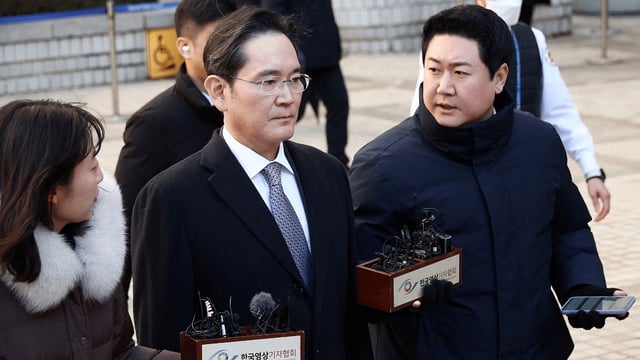 File photo: Samsung Electronics Chairman Jay Y. Lee leaving a court in Seoul, South Korea, 3 February, 2025 | Reuters