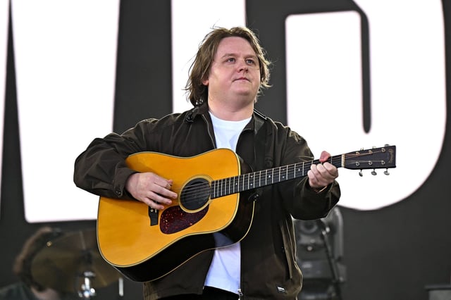 GLASTONBURY, ENGLAND - JUNE 27: Lewis Capaldi performs on the Pyramid stage during day three of Glastonbury festival 2025 at Worthy Farm, Pilton on June 27, 2025 in Glastonbury, England. Established by Michael Eavis in 1970, Glastonbury has grown into the UK's largest music festival, drawing over 200,000 fans to enjoy performances across more than 100 stages. In 2026, the festival will take a fallow year, a planned pause to allow the Worthy Farm site time to rest and recover. (Photo by Leon Neal/Getty Images)