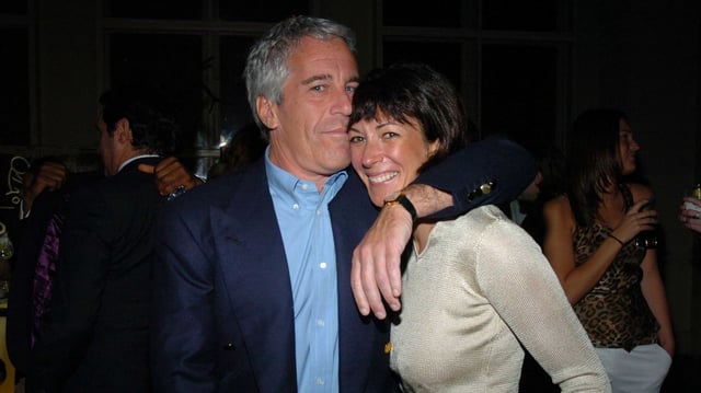 Jeffrey Epstein and Ghislaine Maxwell attend de Grisogono Sponsors The 2005 Wall Street Concert Series Benefitting Wall Street Rising on March 15, 2005, in New York City. Photo: Joe Schildhorn/Patrick McMullan via Getty Images
