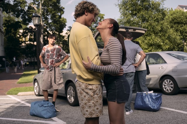 Steven (Sean Kaufman) , Jeremiah (Gavin Casalegno), and Belly (Lola Tung) in THE SUMMER I TURNED PRETTY.