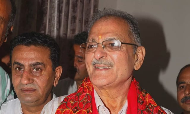 Kavinder Gupta takes oath as new Ladakh LG
