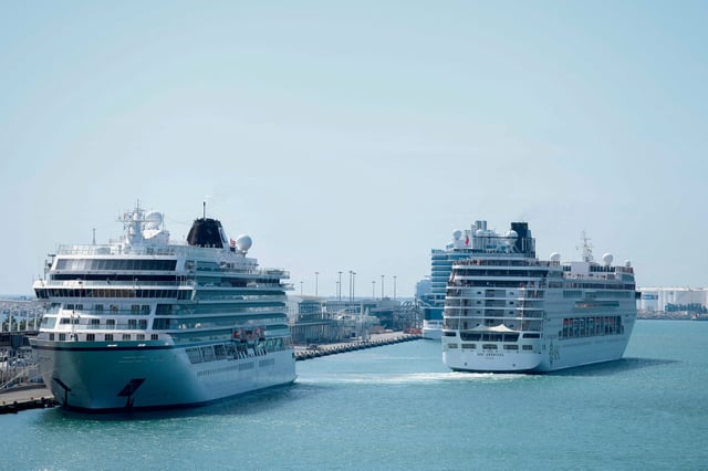 MSC Armonia cruise ship leaves Barcelona's Port, Spain April 4, 2024. REUTERS/Albert Gea/File Photo