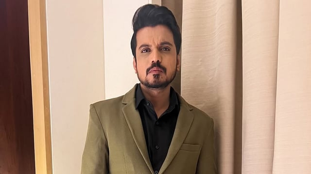 Aasif Khan clarified that he did not suffer a heart attack.
