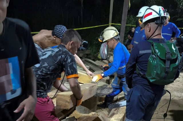 Photo diffusée par l'Agence nationale des mines de Colombie de mineurs lors d'opérations de recherche après un accident à la mine "El Miñon" de Remedios, dans le département d'Antiquia, en Colombie le 17 juillet 2025