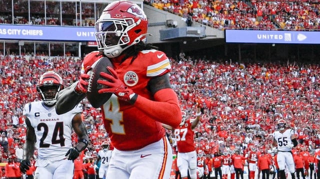 Kansas City Chiefs wide receiver Rashee Rice (4) ran in for a touchdown on a first quarter reception against the Cincinnati Bengals Sunday, Sept. 15, 2024, at GEHA Field at Arrowhead Stadium.