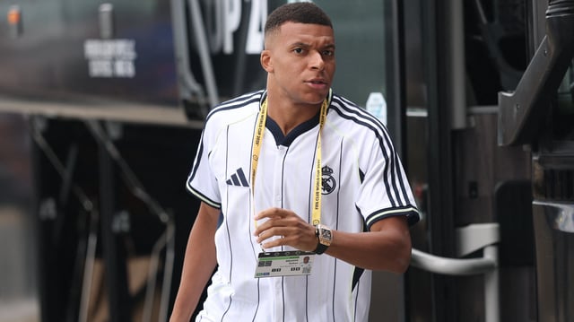 Kylian Mbappé visé par une enquête de l'IGPN