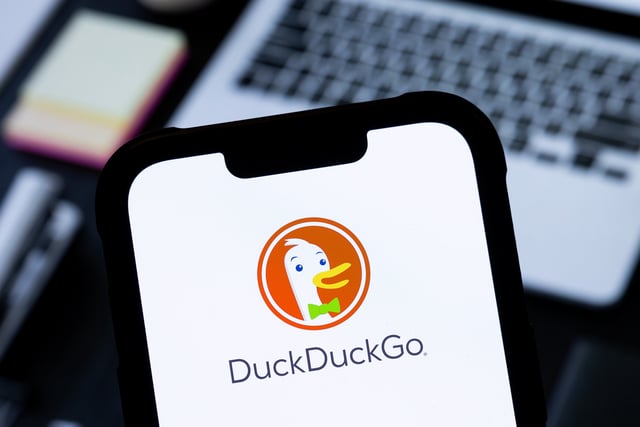 POLAND - 2025/03/02: In this photo illustration, a DuckDuckGo logo is seen displayed on a smartphone. (Photo Illustration by Mateusz Slodkowski/SOPA Images/LightRocket via Getty Images)