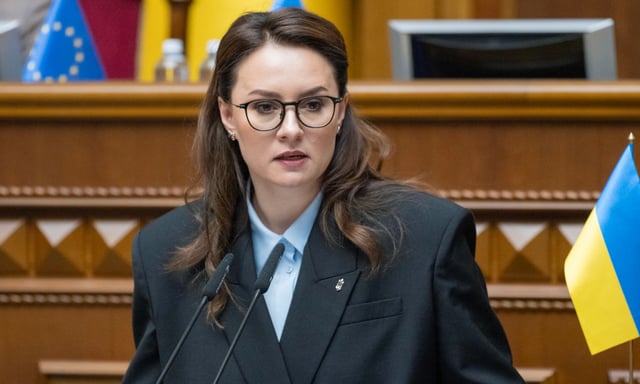 La nouvelle première ministre ukrainienne Ioulia Svydyrenko, tout juste approuvée par le parlement le 17 juillet (Photo by ANDRII NESTERENKO / AFP)