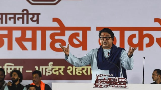 Mumbai: Maharashtra Navnirman Sena (MNS) chief Raj Thackeray addresses a public meeting at Mira Road, in Mumbai, Friday, July 18, 2025. (PTI Photo) (PTI07_18_2025_000386B) (PTI)