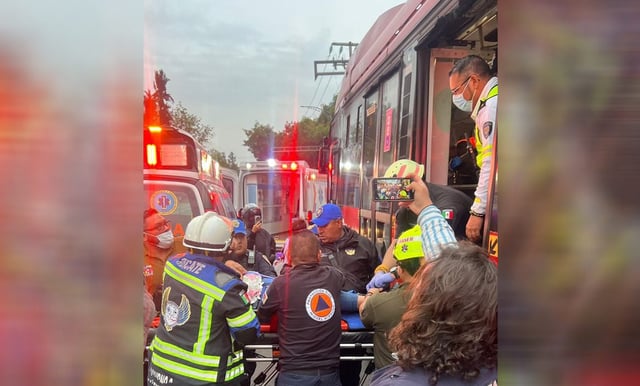 CDMX: deja 7 lesionados choque en la Línea 2 del Metrobús