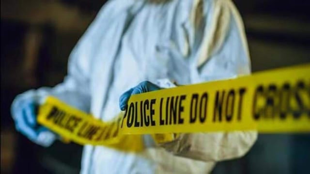 According to police officers, Rajan Shivnarayan Singh, a resident of the Diva area, was following the woman along the tracks and tried to get close. (Representative photo)