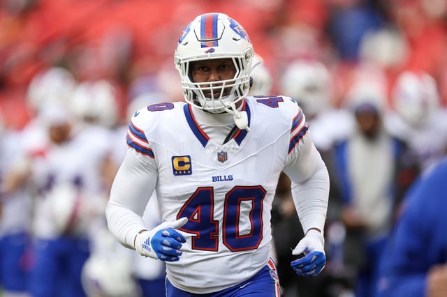 Von Miller #40 of the Buffalo Bills reacts during the first half of the game against the Kansas City Chiefs at GEHA Field at Arrowhead Stadium on December 10, 2023 in Kansas City, Missouri.