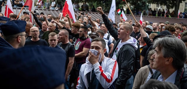 Protest gegen Migration in Warschau