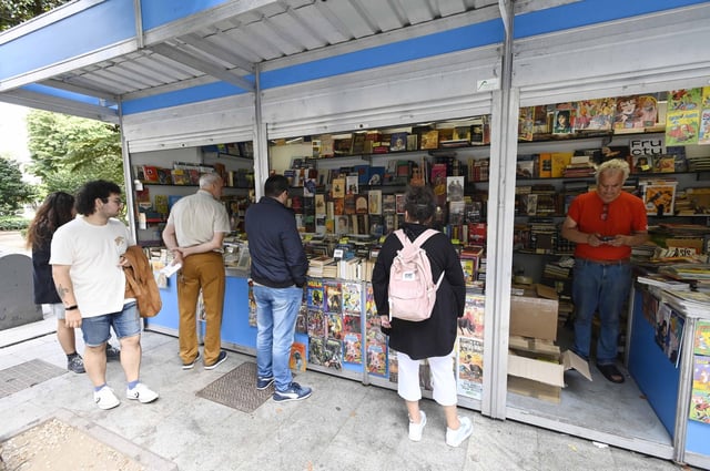 Caseta en la Alameda de Vigo, ayer.