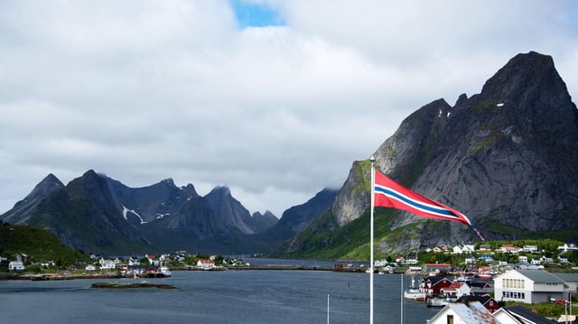 Fischerdorf auf den Lofoten, Norwegen.