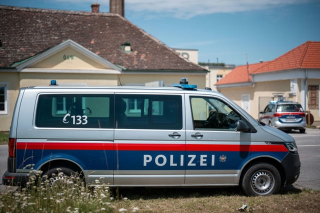 Innerhalb von nur zwei Tagen sind in Österreichs Bergen drei Deutsche in den Tod gestürzt. Die Unglücke ereigneten sich in Tirol, Vorarlberg und in der Nähe von Salzburg.