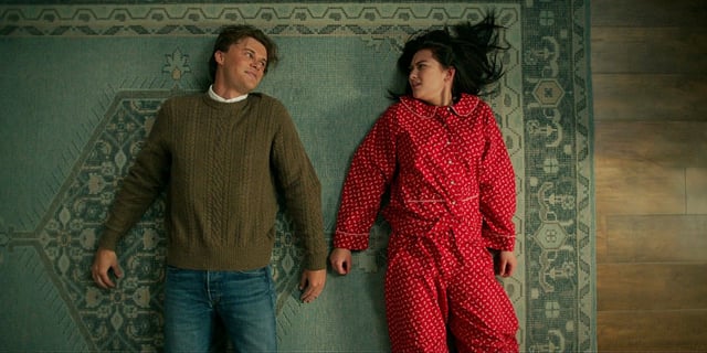 Conrad Fisher and Belly Conklin lying down on the floor together in The Summer I Turned Pretty TSITP Season 3